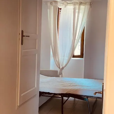 Cosy T2 - 4 Personnes -proche De La Apartment *