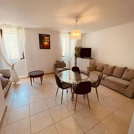 Cosy T2 - 4 Personnes -proche De La Apartment *