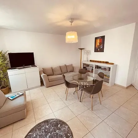Cosy T2 - 4 Personnes -proche De La *